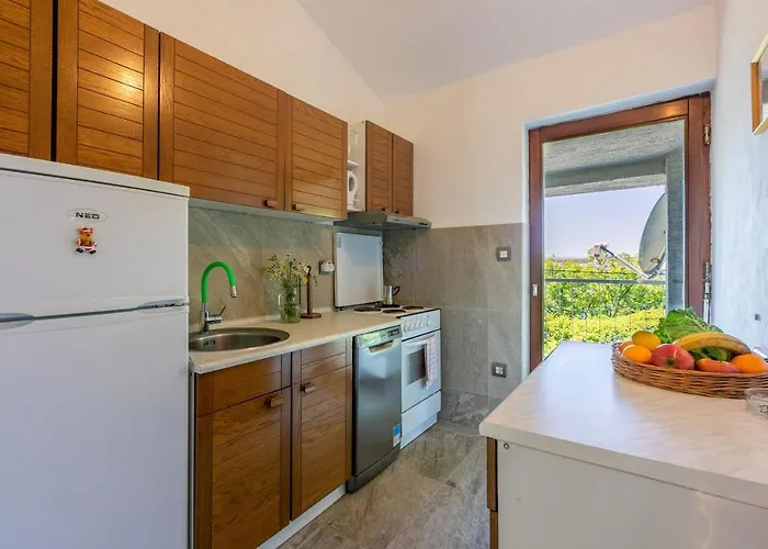 Blazina Apartman Jadranovo